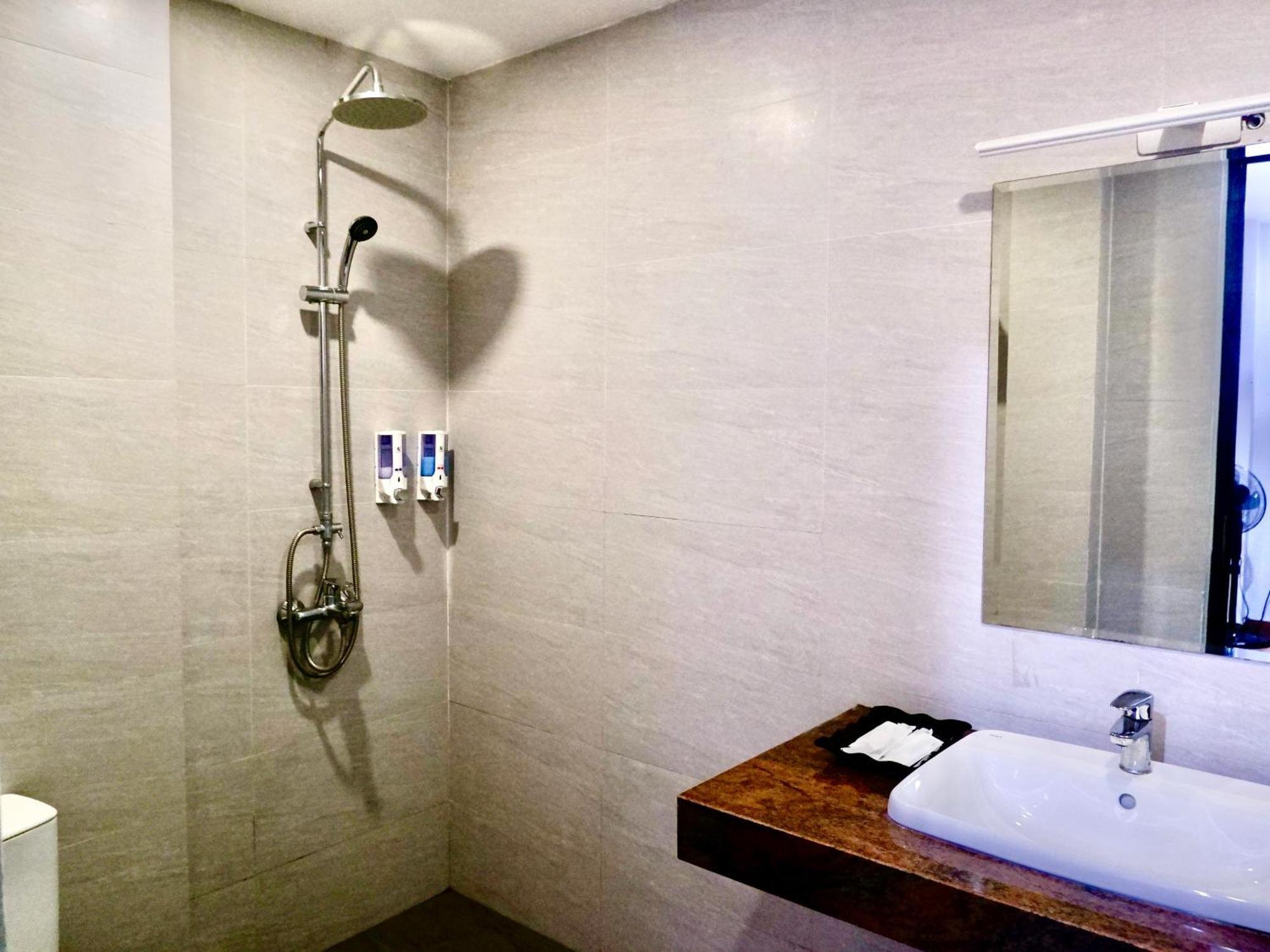 An Khang Hotel Ha Giang Exterior photo